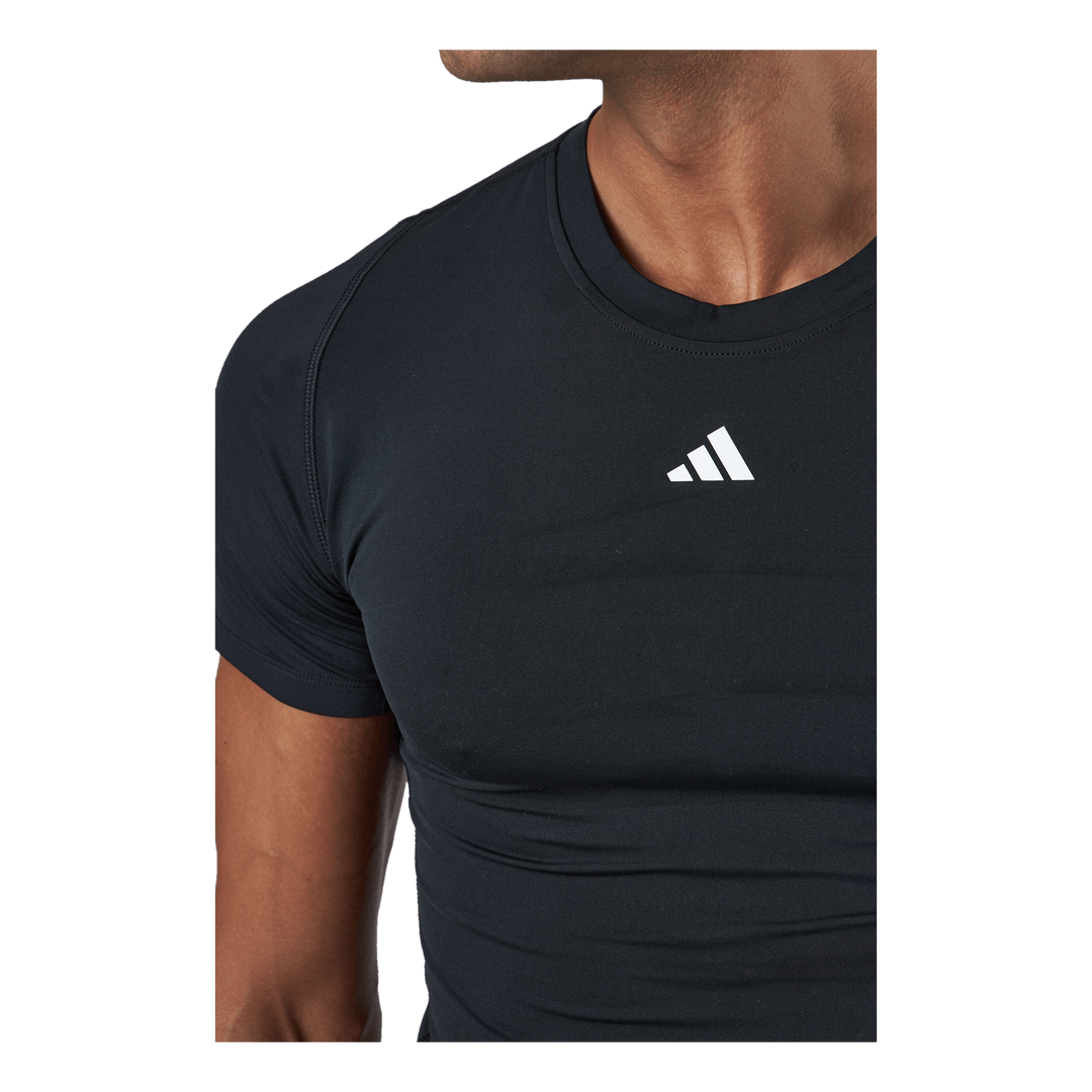 Adidas Men's Techfit Base Layer Short Sleeve Tee, Black 