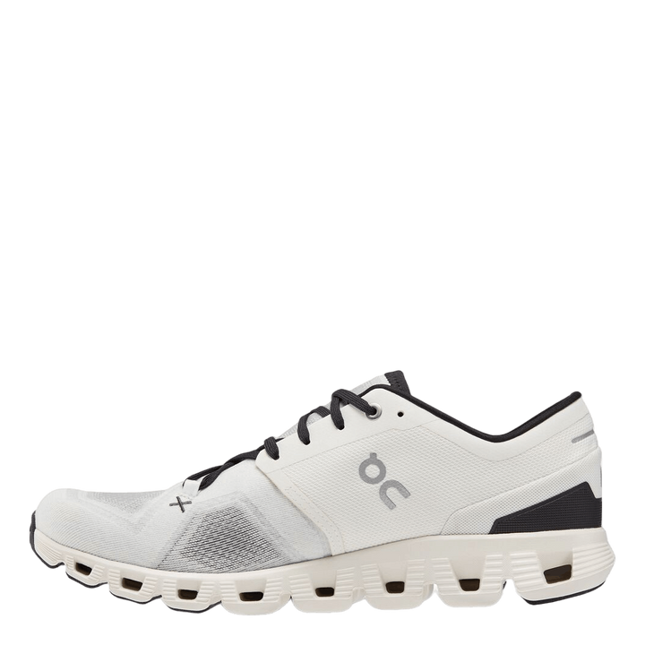 Cloud X 3 Women White/black