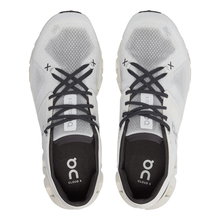 Cloud X 3 Women White/black