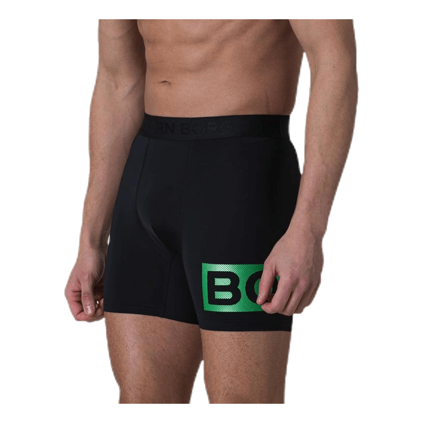 Radiate Shorts Black