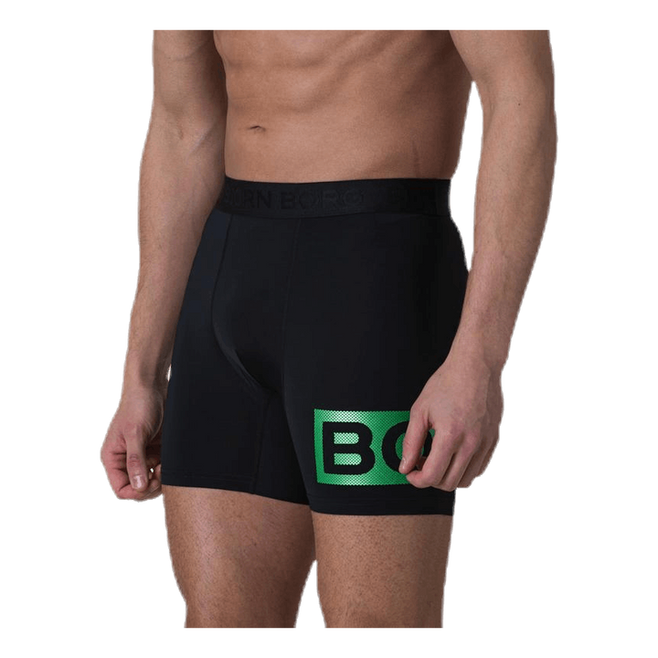 Radiate Shorts Black