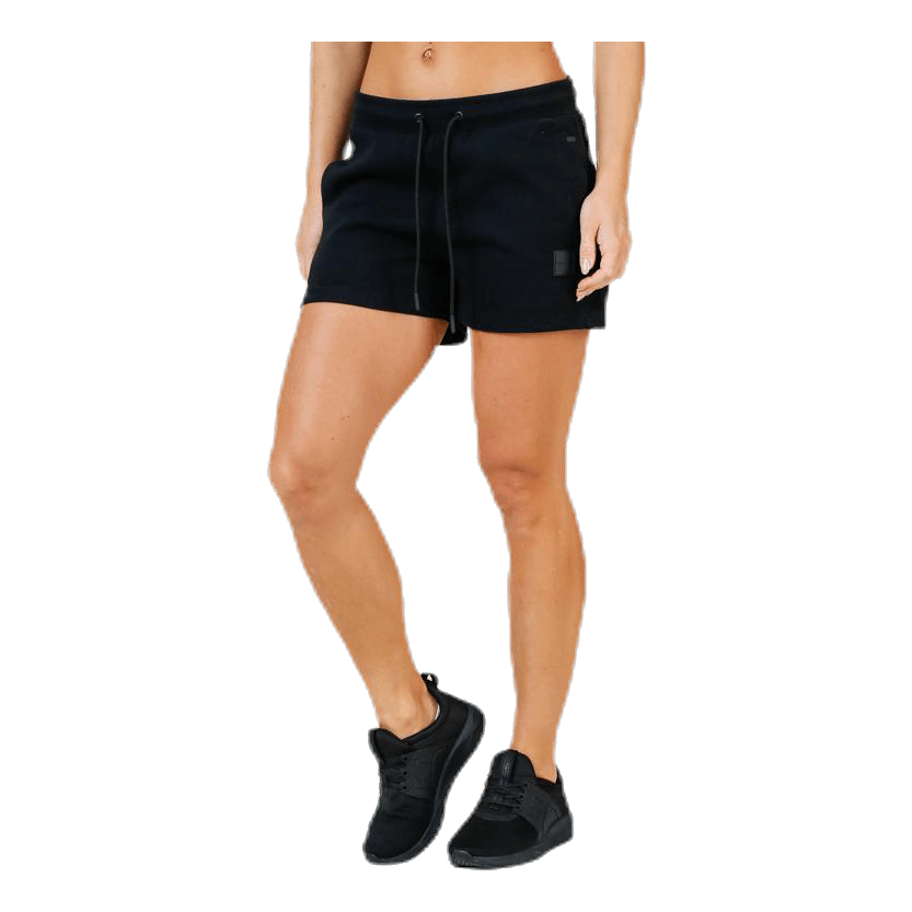 Ebba Tech Shorts Black