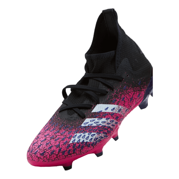 Predator Freak .3 Fg Core Black / Cloud White / Shock Pink